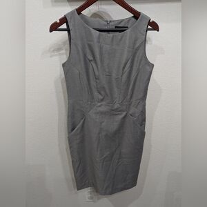 MIXXO Sleeveless Classic Gray Dress with Pockets, Size S
